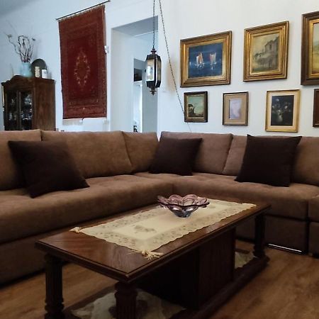 Casa Oliver เอเธนส์ ภายนอก รูปภาพ